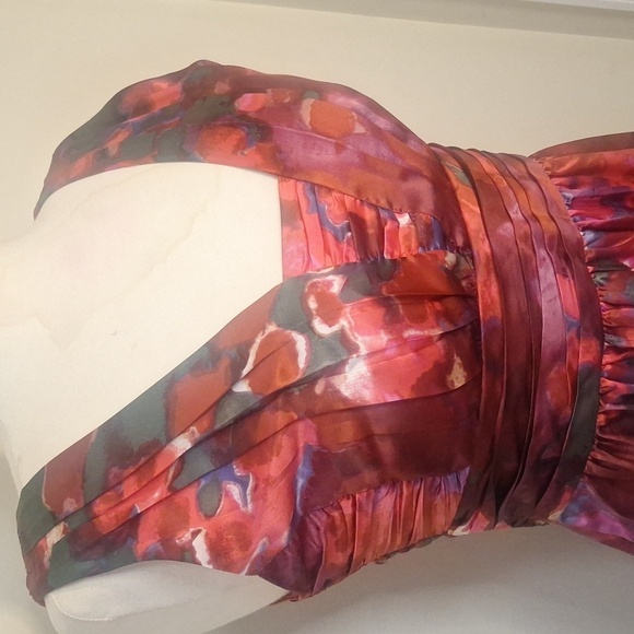 Banana Republic 100% Silk watercolour floral dress Size 6 - Picture 3 of 9